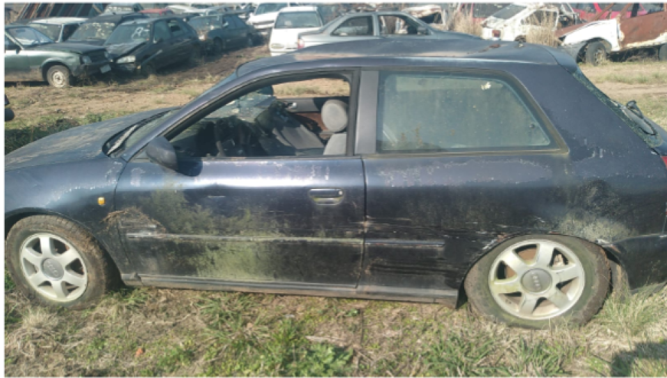 01 AUDI A3 1.8 ANO 1998 MODELO 1999